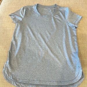 Athleta M Tee Shirt